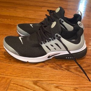 Worn once men’s Nike AirMax